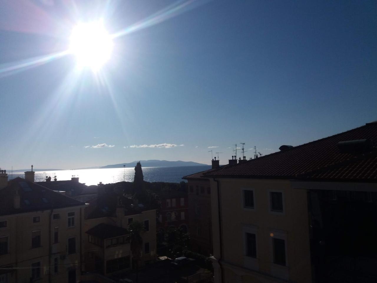 Apt Tennis Prime Location, Parking, Near Beach, Self Check-In Daire Opatija Dış mekan fotoğraf