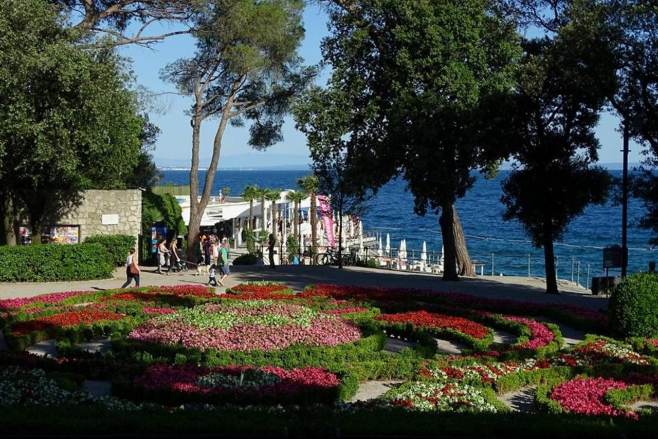 Apt Tennis Prime Location, Parking, Near Beach, Self Check-In Daire Opatija Dış mekan fotoğraf